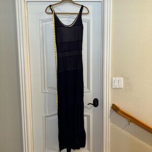 VENUS Black Sleeveless Knit Maxi Dress